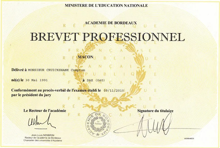Acheter Vrai/faux diplômes