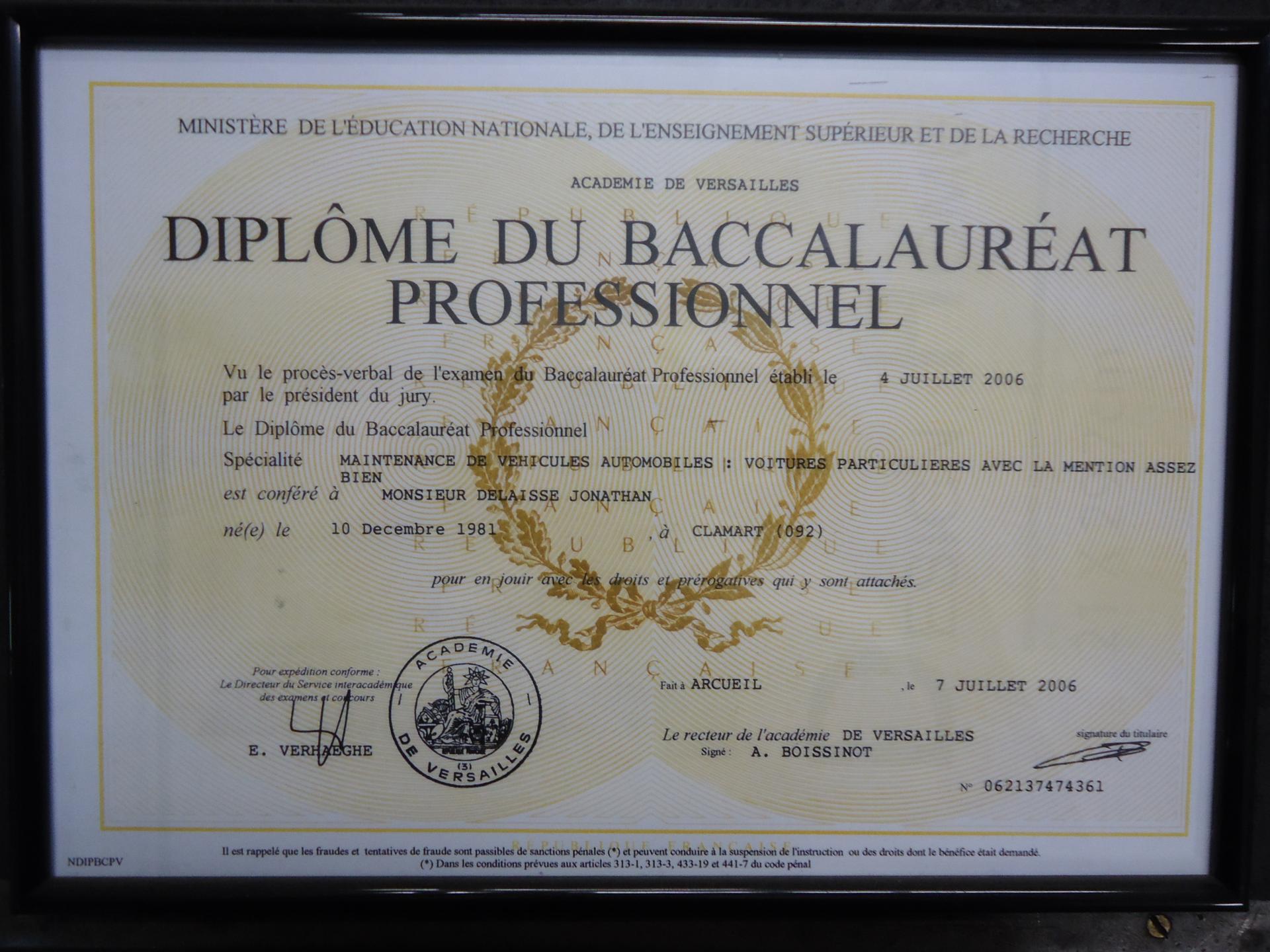 https://acheterundiplomes.com/